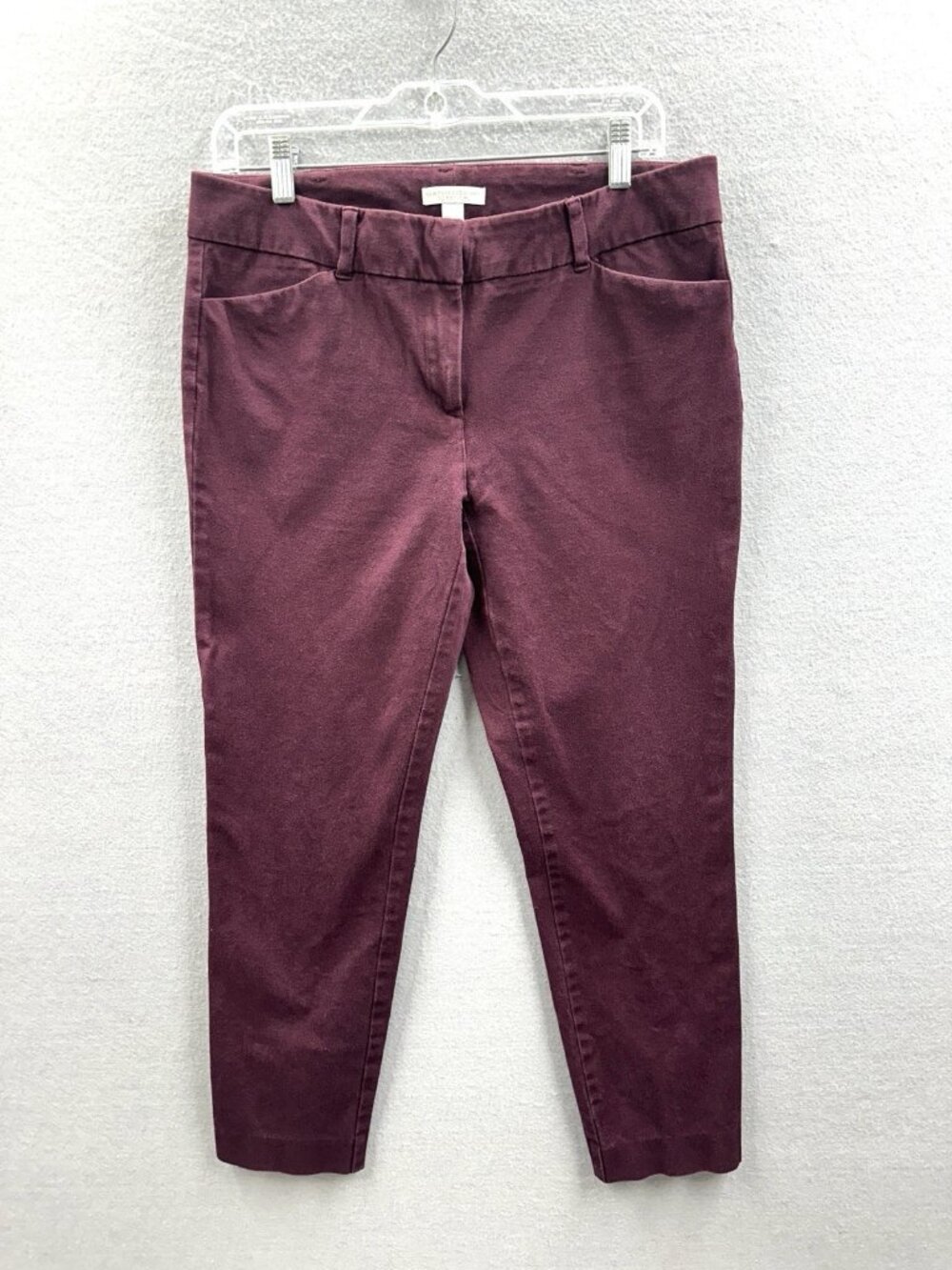 New York & Company Stretch Women Size 10 Maroon Skinny Leg Pants Burgundy Ankle